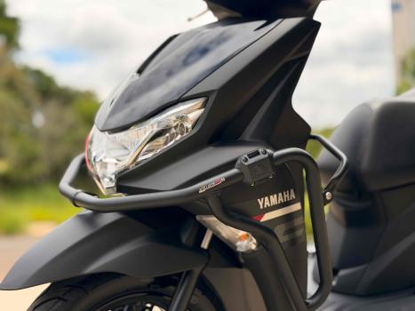 YAMAHA Fluo 125 ABS, Foto 4