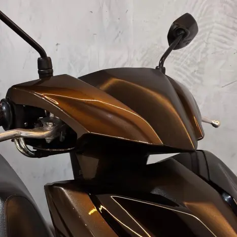 YAMAHA Fluo 125 ABS, Foto 7