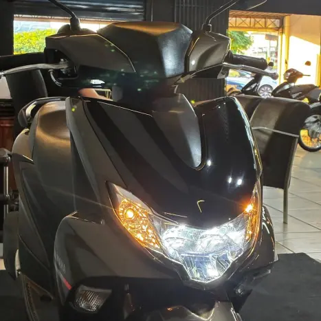 YAMAHA Fluo 125 ABS, Foto 12