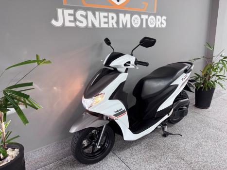 YAMAHA Fluo 125 ABS, Foto 20