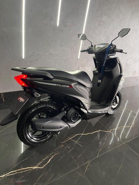YAMAHA Fluo 125 ABS, Foto 5