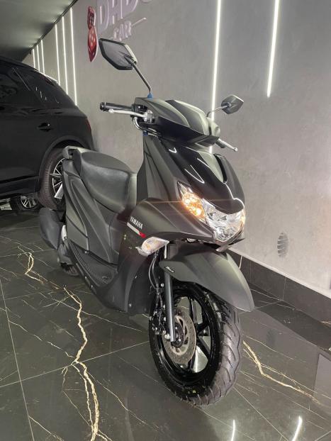 YAMAHA Fluo 125 ABS, Foto 7