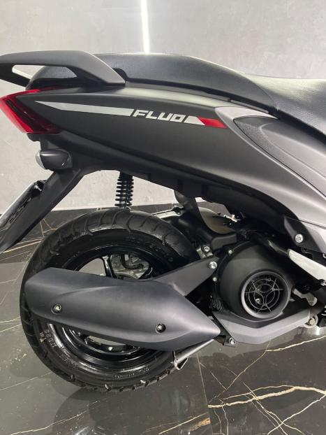 YAMAHA Fluo 125 ABS, Foto 12