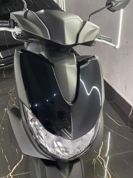 YAMAHA Fluo 125 ABS, Foto 13