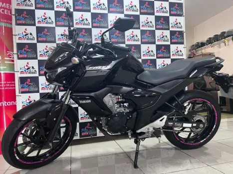 YAMAHA FZ 15 Fazer , Foto 1