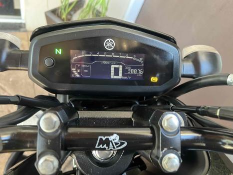 YAMAHA FZ 15 Fazer , Foto 4