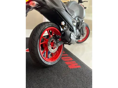 YAMAHA FZ 15 Fazer , Foto 13