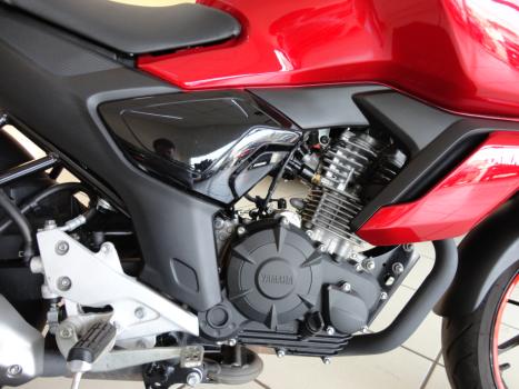 YAMAHA FZ 15 Fazer ABS, Foto 14