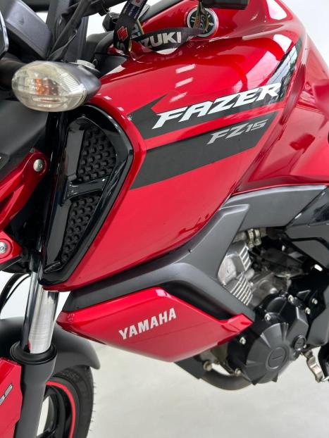 YAMAHA FZ 15 Fazer ABS, Foto 7