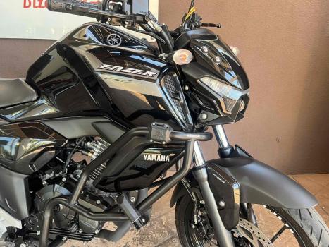 YAMAHA FZ 15 Fazer ABS, Foto 5