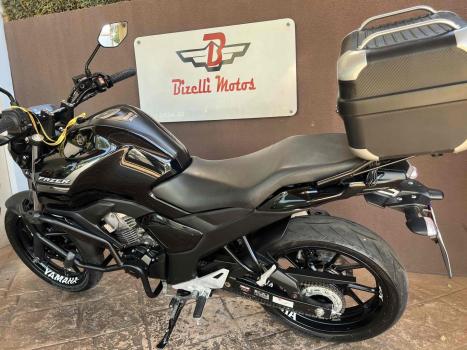 YAMAHA FZ 15 Fazer ABS, Foto 9