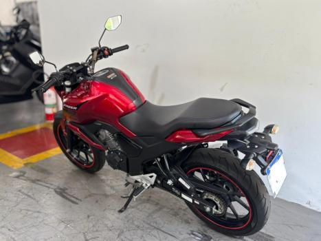 YAMAHA FZ 15 Fazer ABS, Foto 6