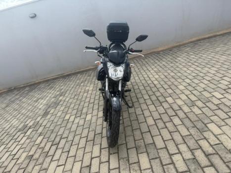 YAMAHA FZ 15 Fazer ABS, Foto 4
