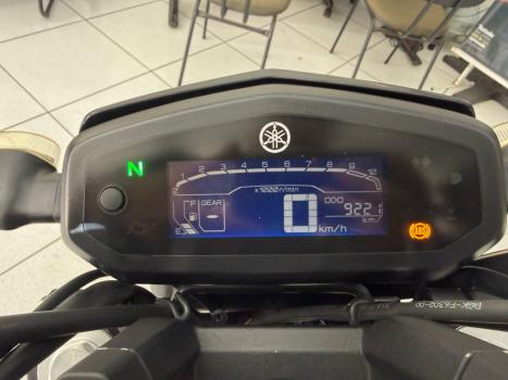 YAMAHA FZ 15 Fazer ABS, Foto 9
