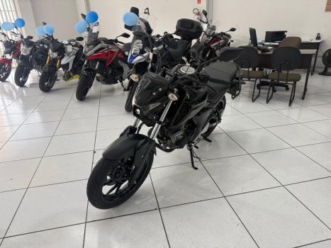 YAMAHA FZ 15 Fazer ABS, Foto 7