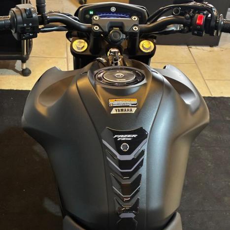 YAMAHA FZ 15 Fazer ABS, Foto 6