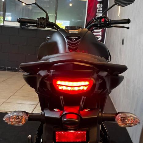 YAMAHA FZ 15 Fazer ABS, Foto 12