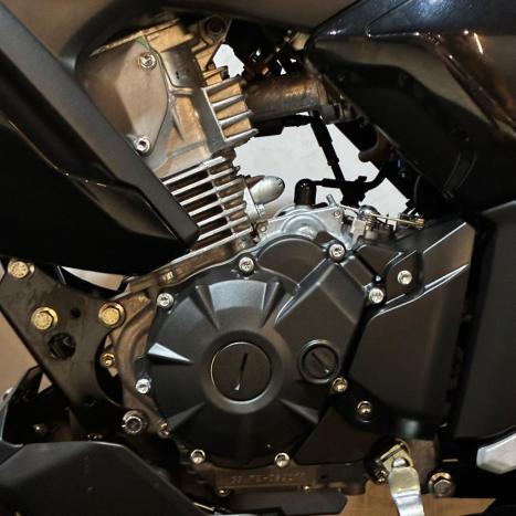 YAMAHA FZ 15 Fazer ABS, Foto 14