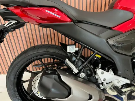 YAMAHA FZ 15 Fazer ABS, Foto 7