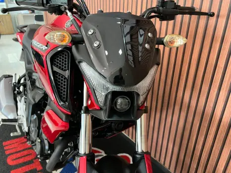YAMAHA FZ 15 Fazer ABS, Foto 13