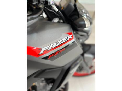 YAMAHA FZ 15 Fazer ABS, Foto 16