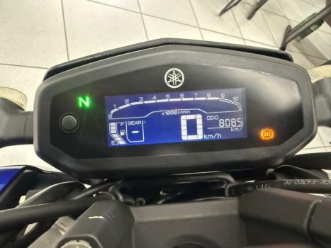 YAMAHA FZ 15 Fazer ABS, Foto 2