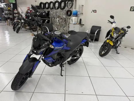 YAMAHA FZ 15 Fazer ABS, Foto 6