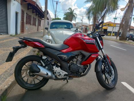 YAMAHA FZ 15 Fazer ABS, Foto 1