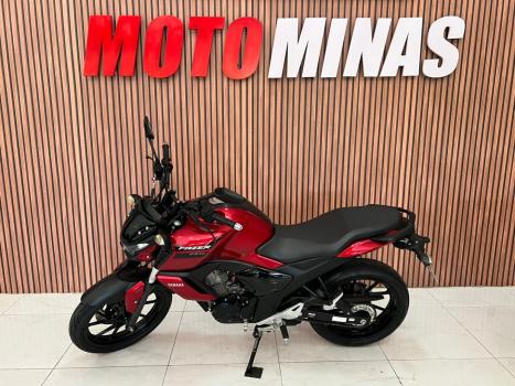 YAMAHA FZ 15 Fazer ABS, Foto 2