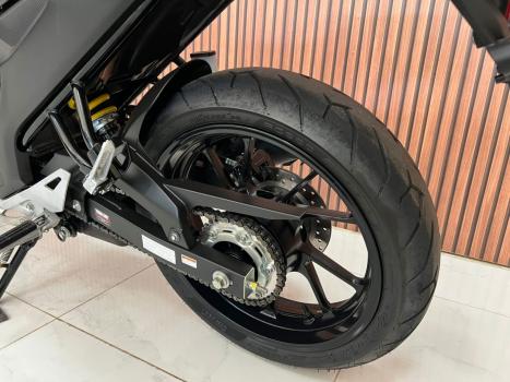YAMAHA FZ 15 Fazer ABS, Foto 8