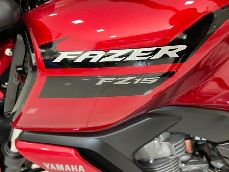 YAMAHA FZ 15 Fazer ABS, Foto 9