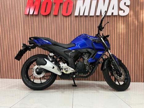 YAMAHA FZ 15 Fazer ABS, Foto 10