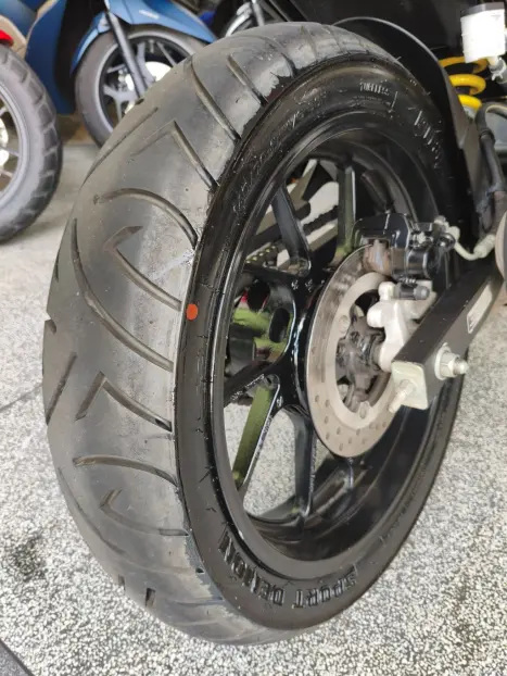 YAMAHA FZ 15 Fazer ABS, Foto 11
