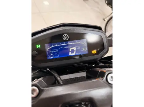 YAMAHA FZ 15 Fazer ABS, Foto 4