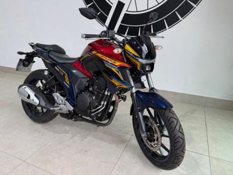 YAMAHA FZ 25 250 Fazer Flex , Foto 9