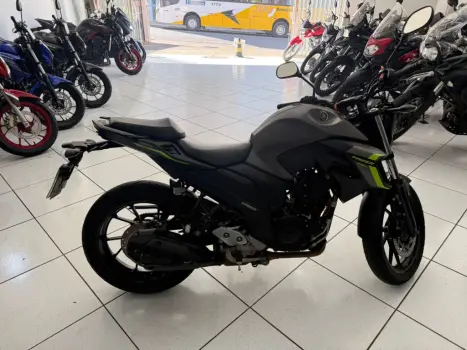 YAMAHA FZ 25 250 Fazer Flex , Foto 6