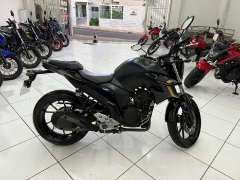 YAMAHA FZ 25 250 Fazer Flex , Foto 6