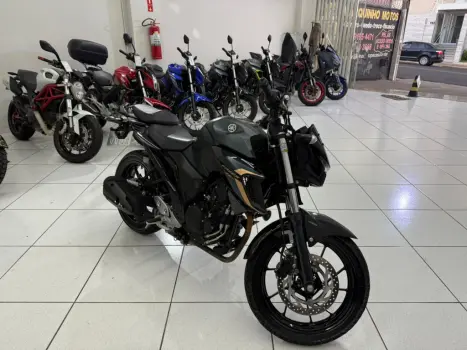 YAMAHA FZ 25 250 Fazer Flex , Foto 8
