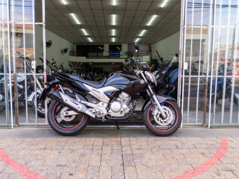 YAMAHA FZ 25 250 Fazer Flex , Foto 2