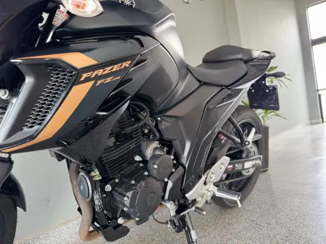 YAMAHA FZ 25 250 Fazer Flex , Foto 18