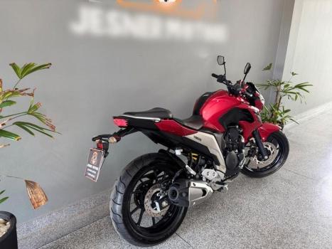 YAMAHA FZ 25 250 Fazer Flex , Foto 4