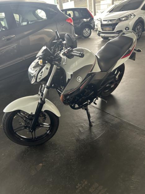 YAMAHA FZ 25 250 Fazer Flex , Foto 2