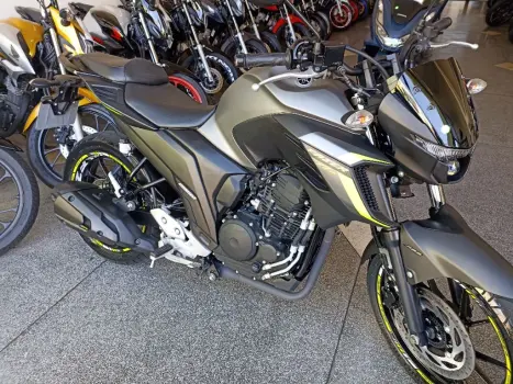 YAMAHA FZ 25 250 Fazer Flex , Foto 3