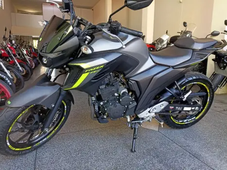 YAMAHA FZ 25 250 Fazer Flex , Foto 4