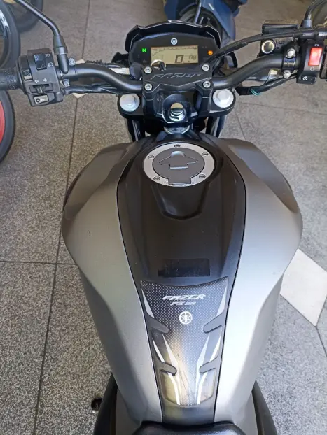 YAMAHA FZ 25 250 Fazer Flex , Foto 6