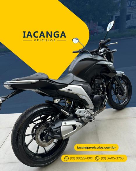 YAMAHA FZ 25 250 Fazer Flex , Foto 3