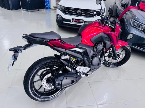 YAMAHA FZ 25 250 Fazer Flex , Foto 3