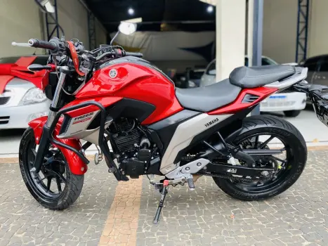 YAMAHA FZ 25 250 Fazer Flex , Foto 2