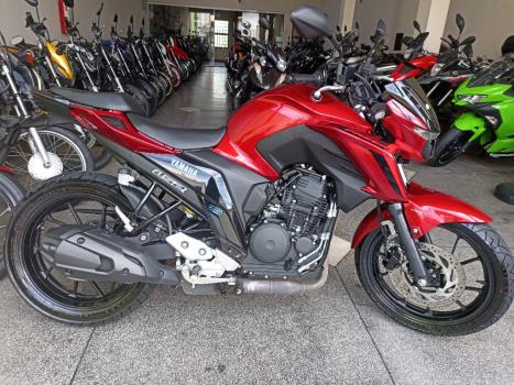 YAMAHA FZ 25 250 Fazer Flex , Foto 1
