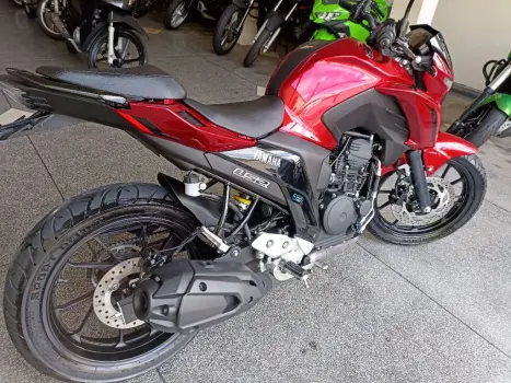 YAMAHA FZ 25 250 Fazer Flex , Foto 10